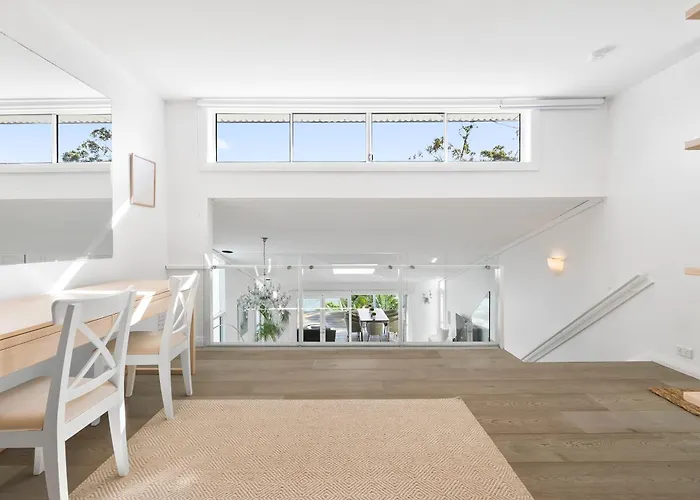 Cliff House And Grand Harbour Views Villa Sydney